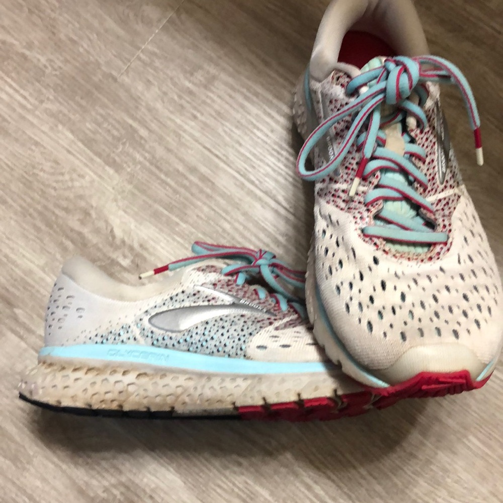 Brooks Glycerine 16 women’s size 6.5